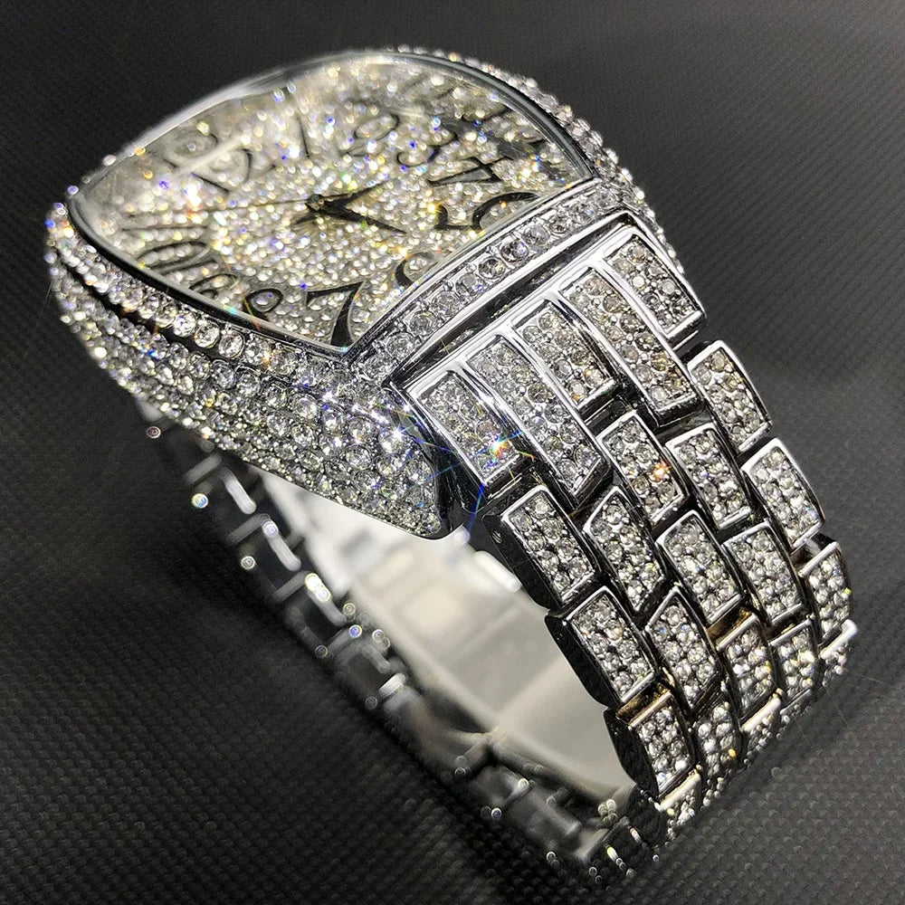 Hurrian Iced Out Klocka