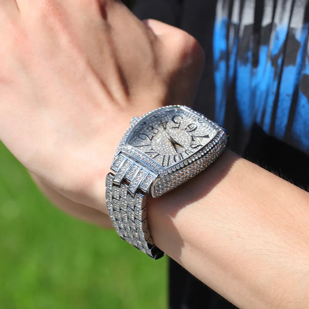 Hurrian Iced Out Klocka