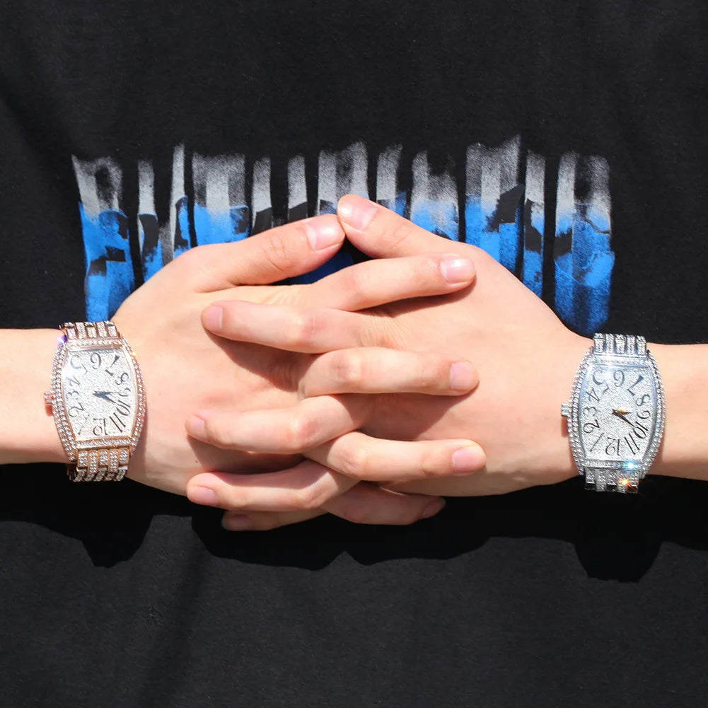 Hurrian Iced Out Klocka