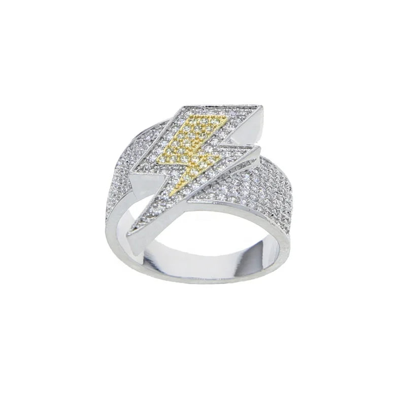 Blixtrande Iced Out Ring