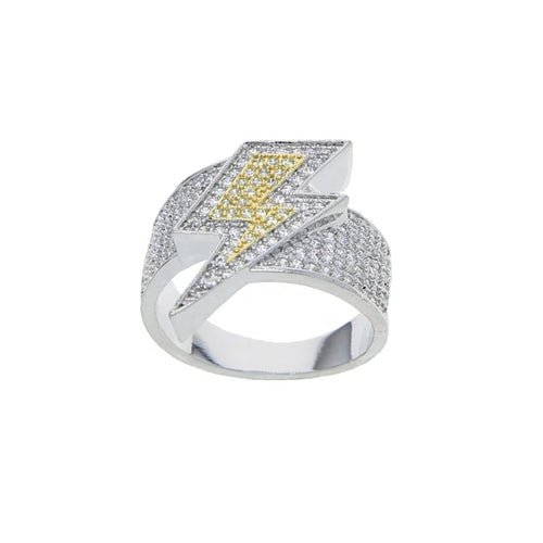 Blixtrande Iced Out Ring
