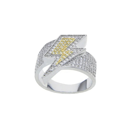 Blixtrande Iced Out Ring