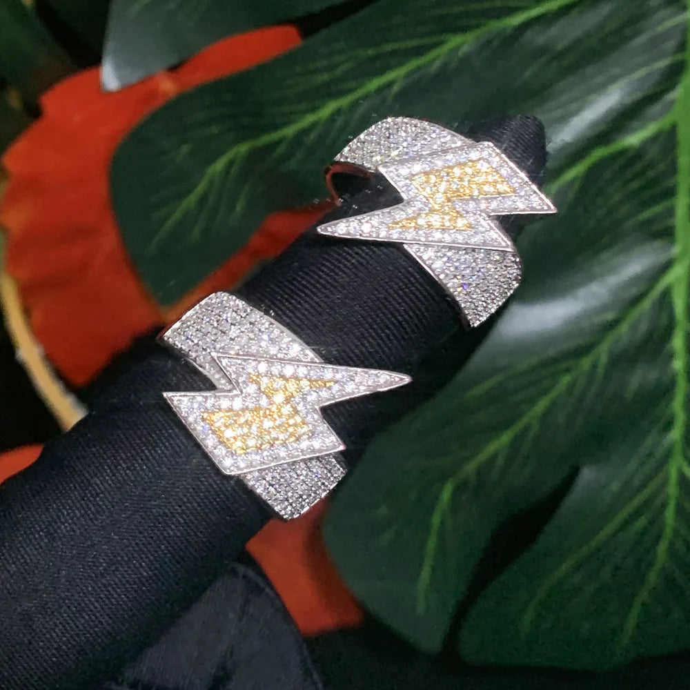 Blixtrande Iced Out Ring