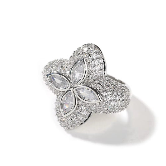Klöver Full Iced Out Ringar